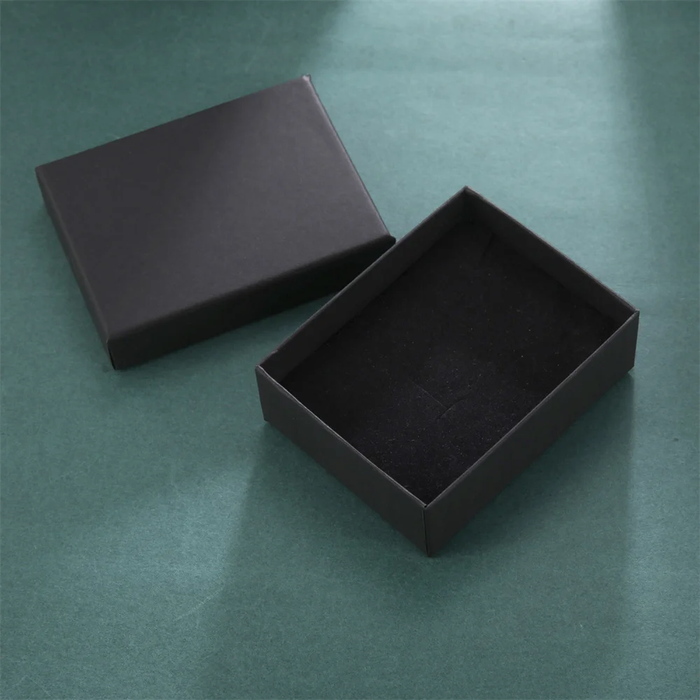 Черная подарочная коробка для  – обзор и цена Velvet Jewelry Box